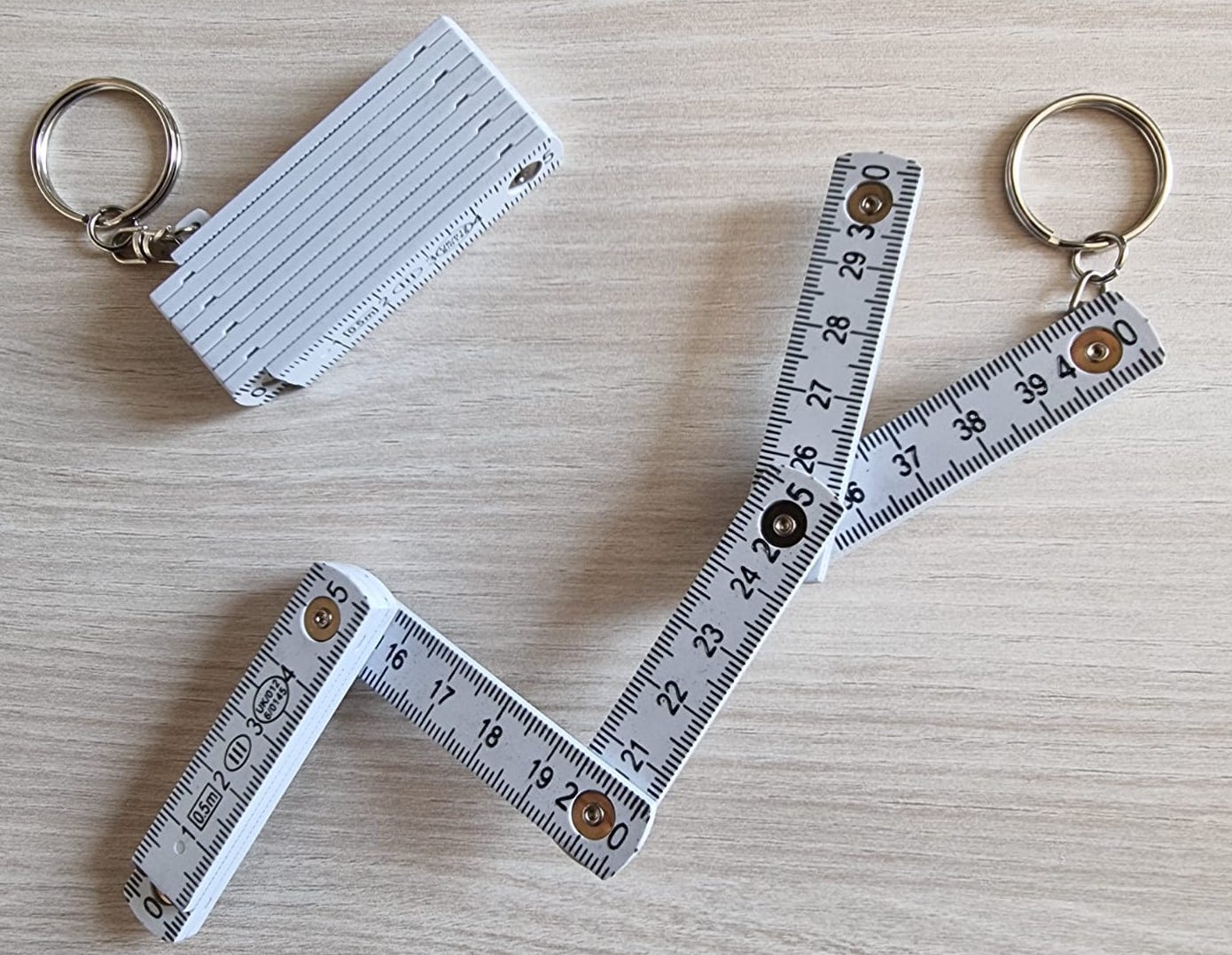 Photo du demi-mètre pliant